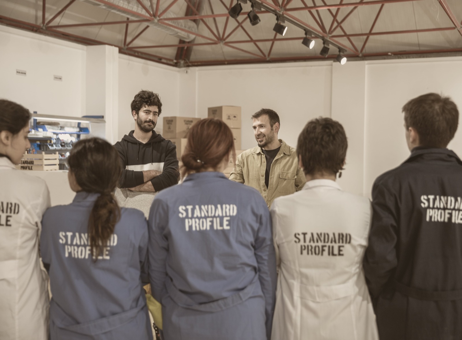 Evren Selçuk, “Standard Profile: Üretim & Hayal Kırıklığı”